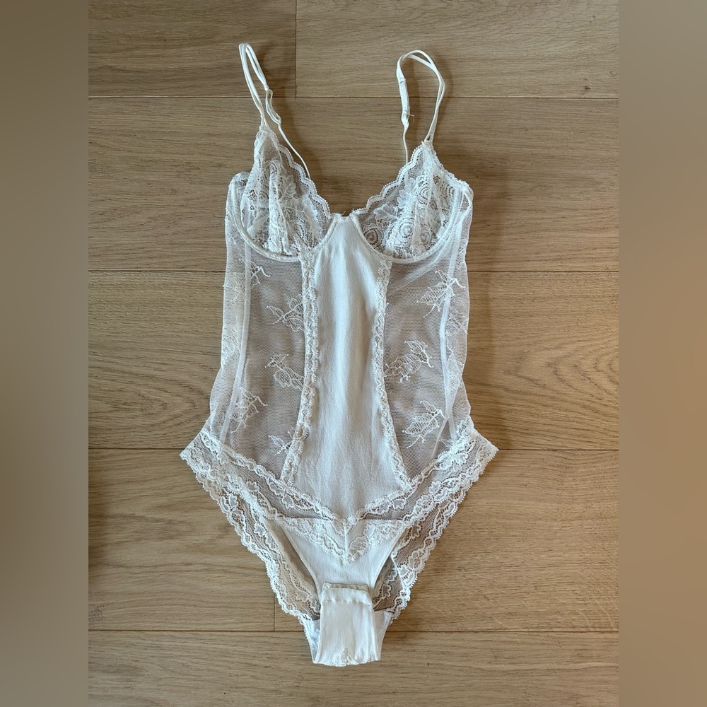 La Perla Sheer Lace Underwire White Bodysuit 2 / XS / S